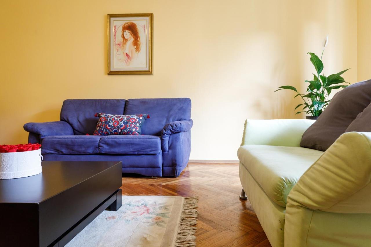 Apartments Tgm 11 Κάρλοβι Βάρι Εξωτερικό φωτογραφία