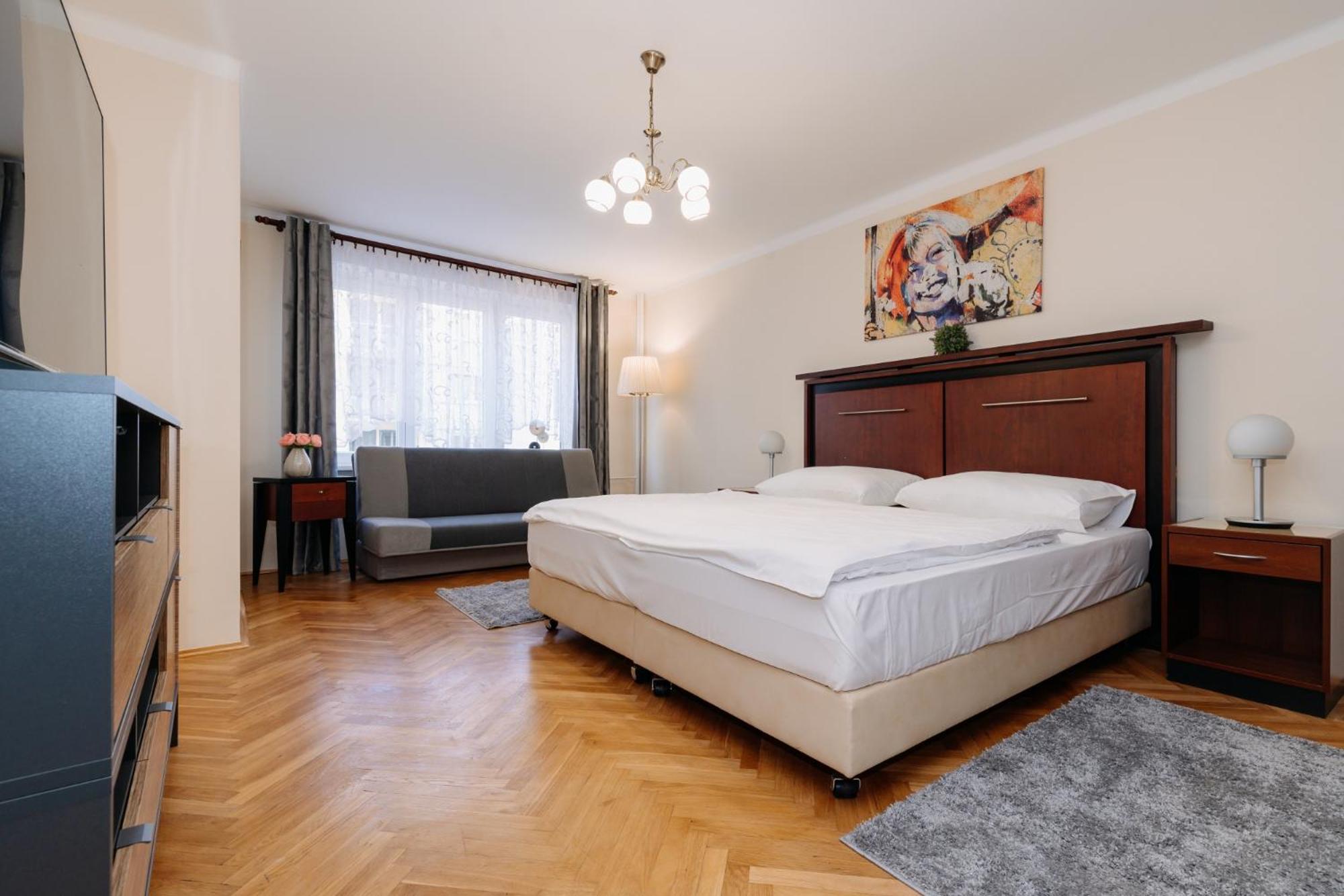 Apartments Tgm 11 Κάρλοβι Βάρι Εξωτερικό φωτογραφία