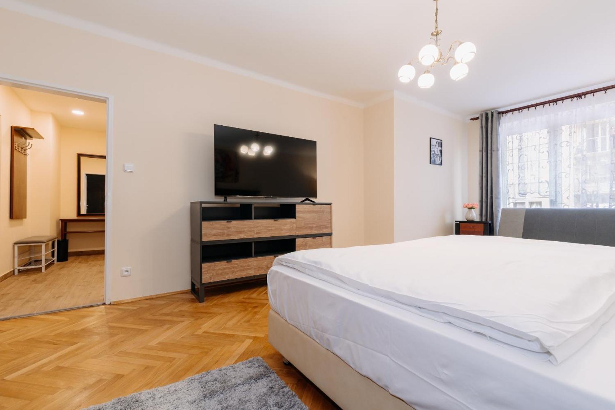 Apartments Tgm 11 Κάρλοβι Βάρι Εξωτερικό φωτογραφία