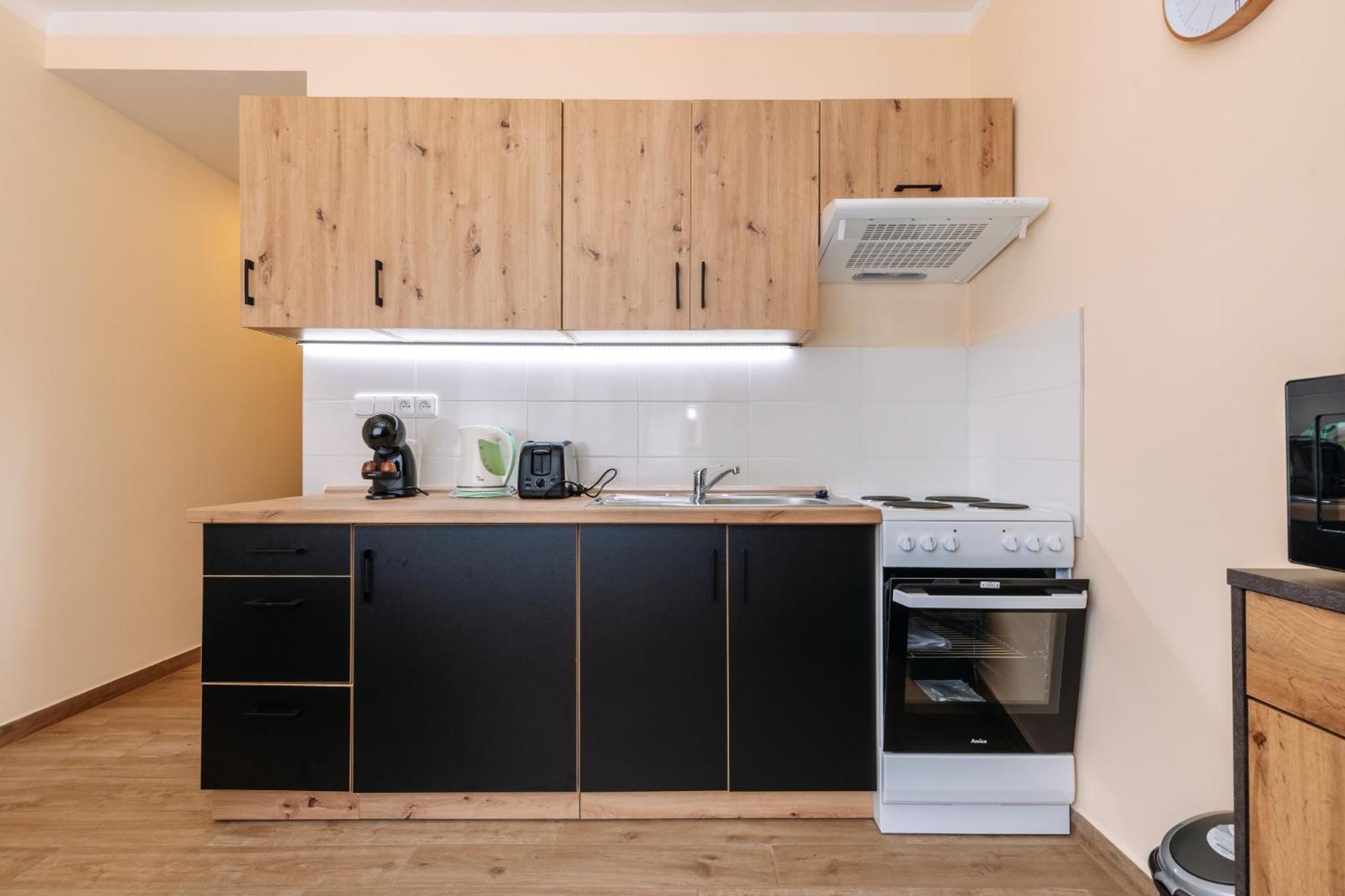 Apartments Tgm 11 Κάρλοβι Βάρι Δωμάτιο φωτογραφία