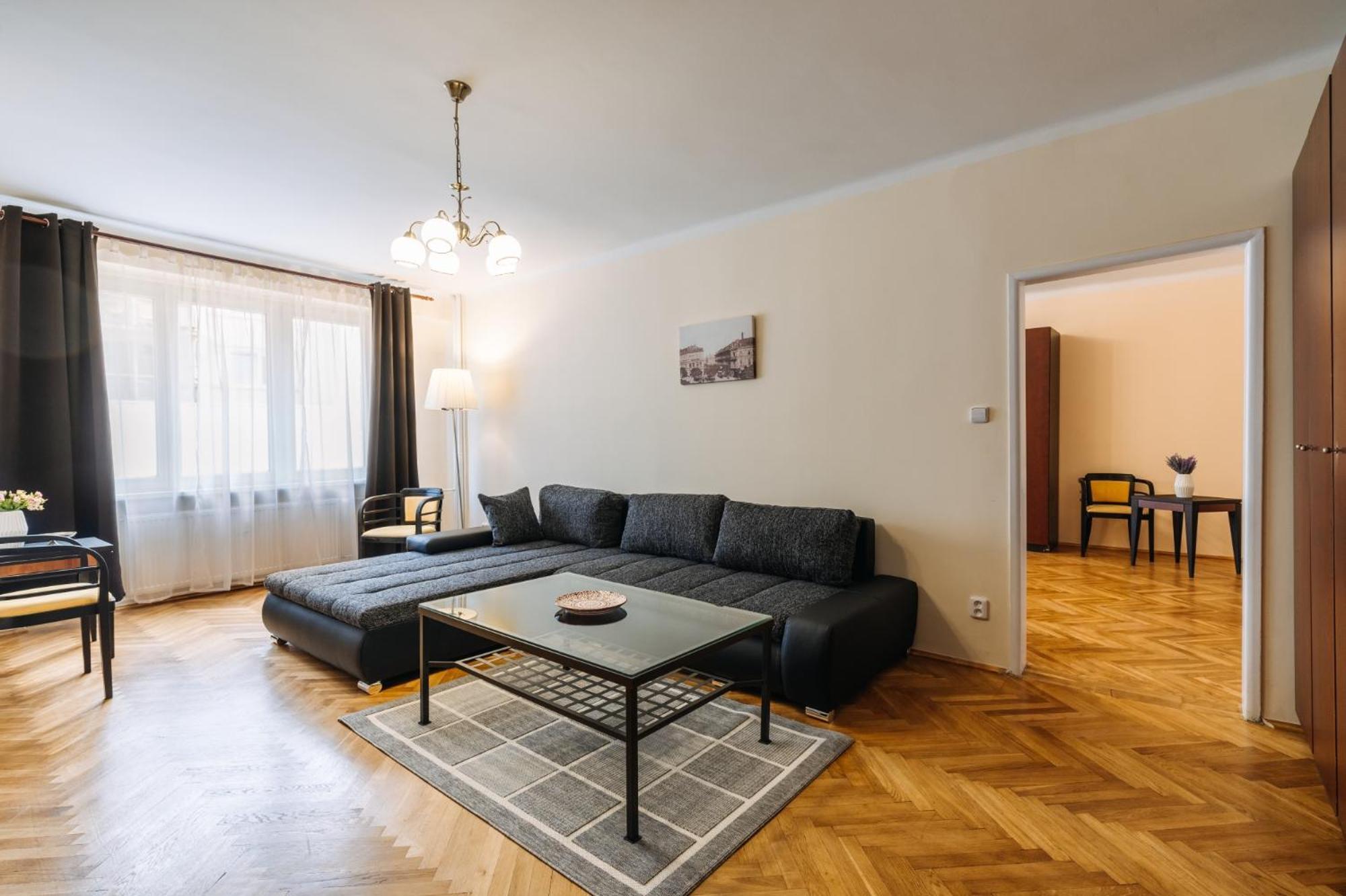 Apartments Tgm 11 Κάρλοβι Βάρι Δωμάτιο φωτογραφία
