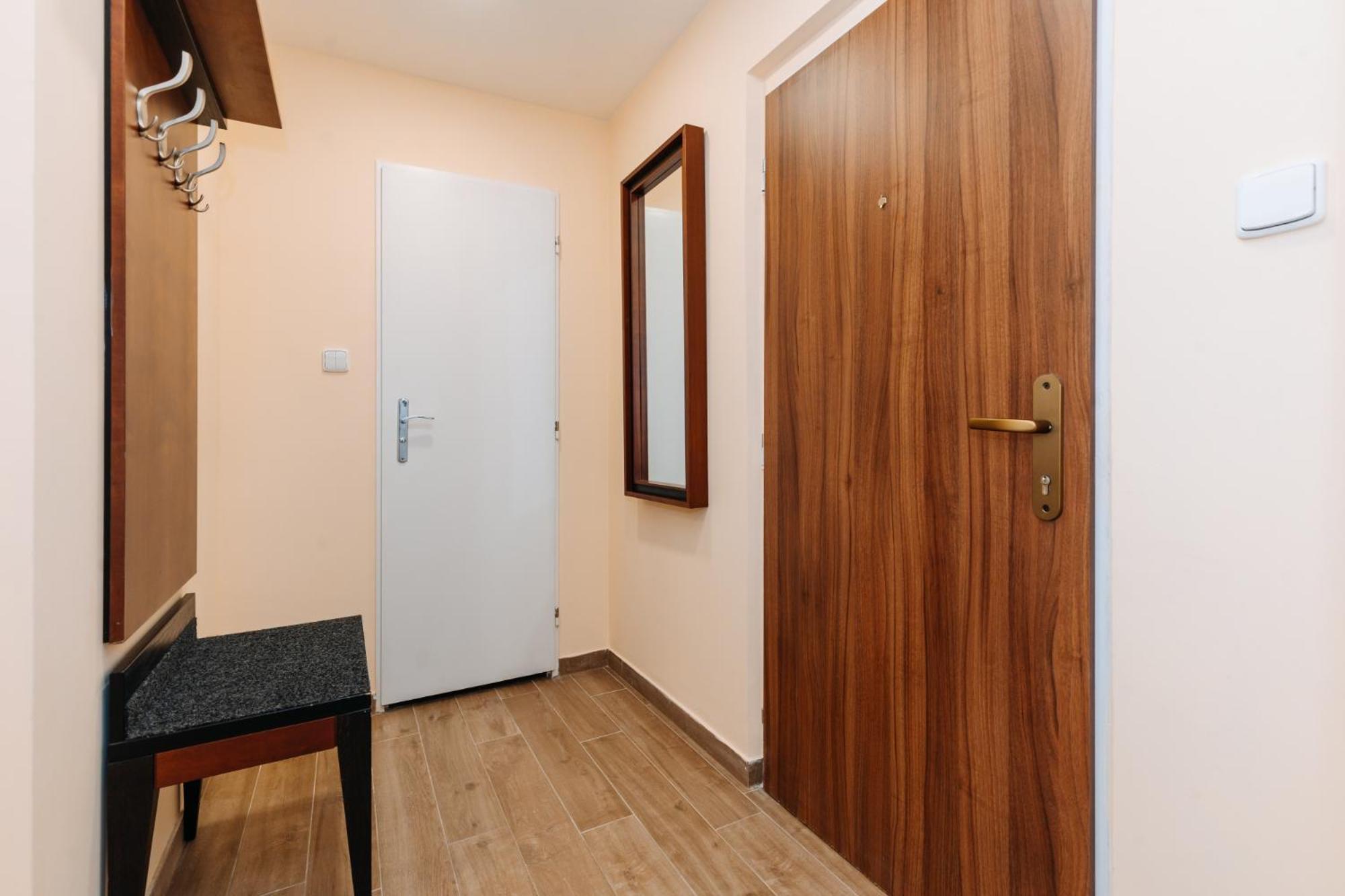 Apartments Tgm 11 Κάρλοβι Βάρι Εξωτερικό φωτογραφία