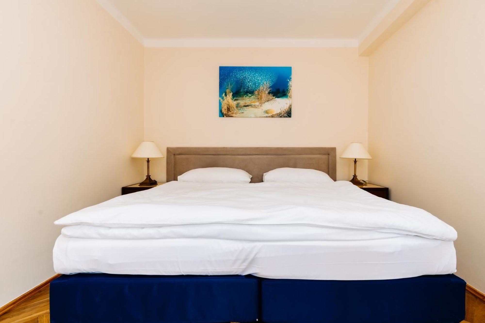 Apartments Tgm 11 Κάρλοβι Βάρι Εξωτερικό φωτογραφία